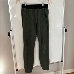 Men's Lululemon Green Jogger Pants